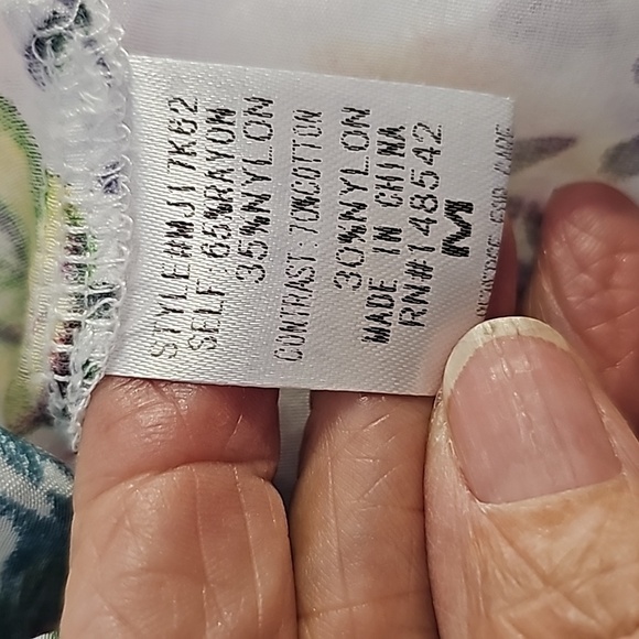 Cyrena blouse size medium Floral print with open shoulders Baby doll Cottagecore - Picture 9 of 10